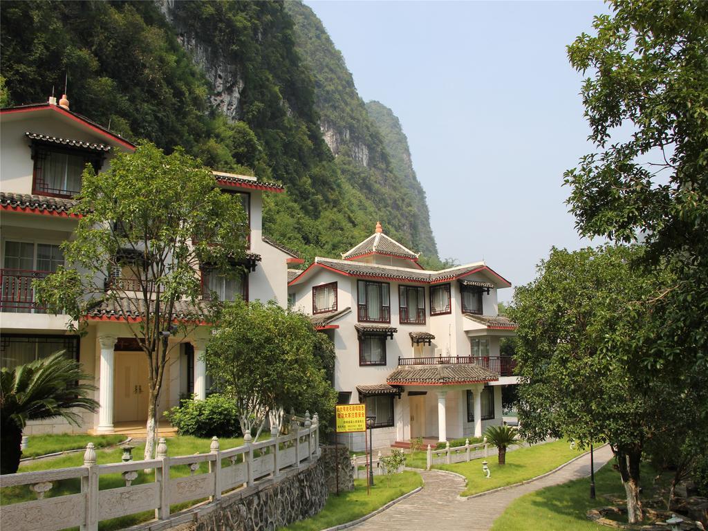 New West Street International Hotel Yangshuo Bagian luar foto