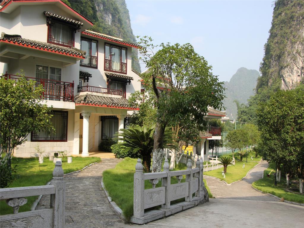 New West Street International Hotel Yangshuo Bagian luar foto