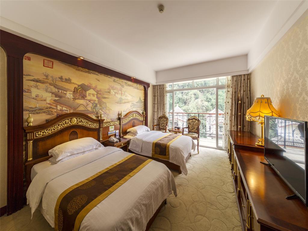 New West Street International Hotel Yangshuo Bagian luar foto