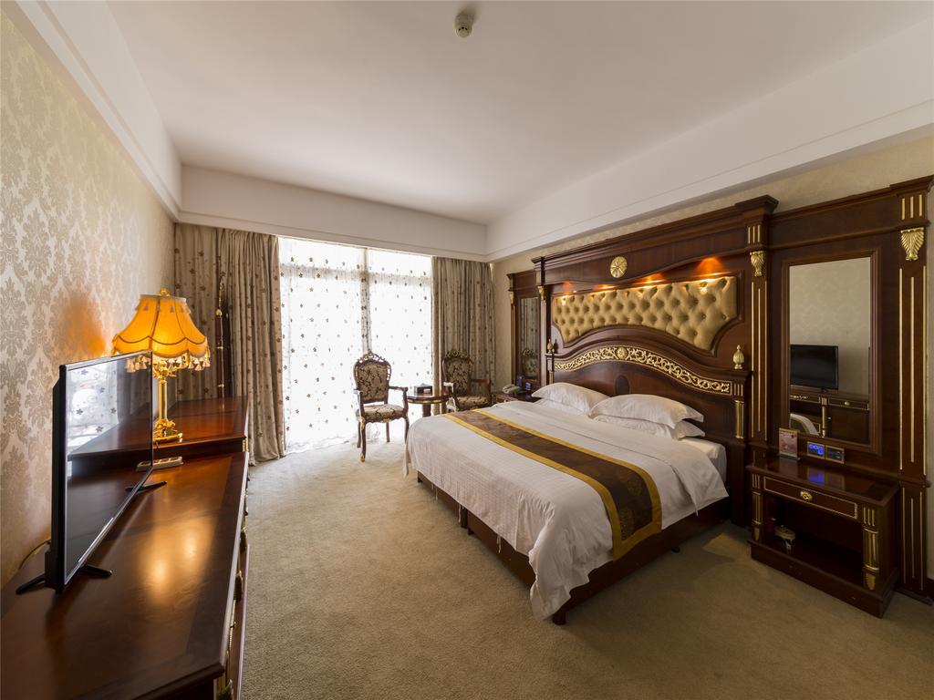 New West Street International Hotel Yangshuo Bagian luar foto